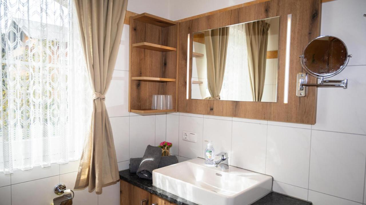 Appartement Alexandra Neukirchen am Großvenediger Exteriör bild