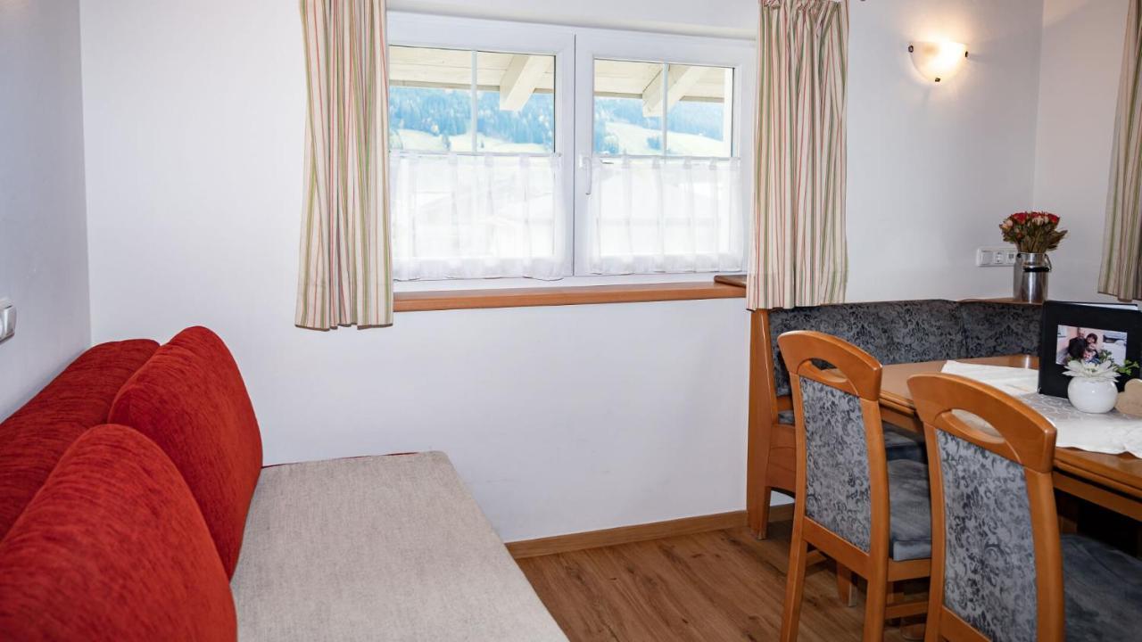 Appartement Alexandra Neukirchen am Großvenediger Exteriör bild