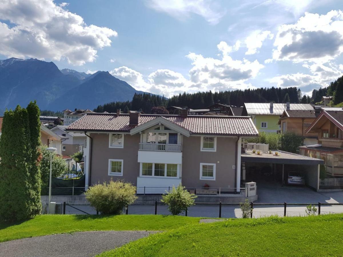 Appartement Alexandra Neukirchen am Großvenediger Exteriör bild